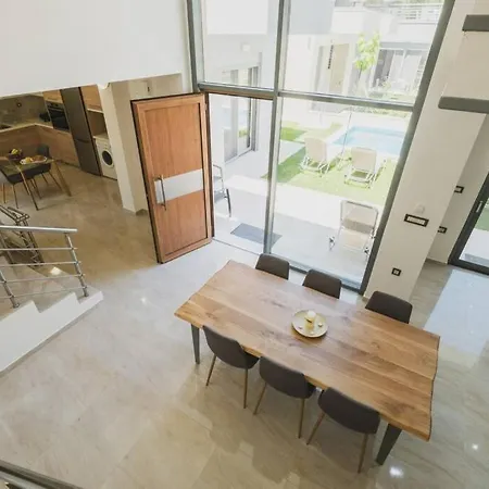 Park-view Lux Pool Villa, Steps To The Agioi Apostoli (Crete)